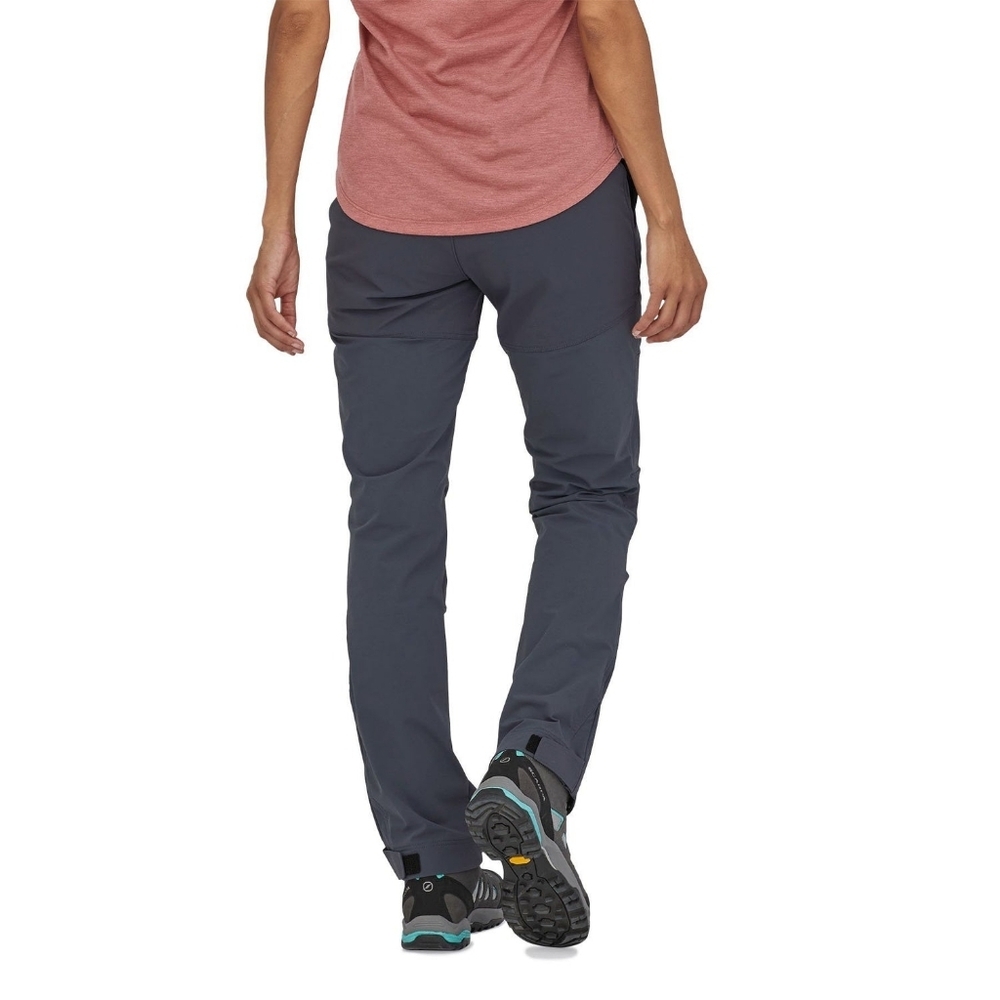 Patagonia Point Peak Pant size 6